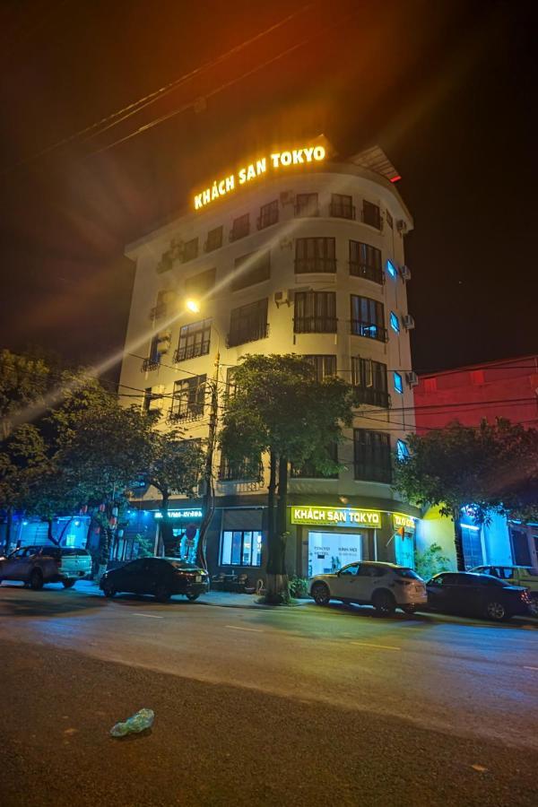 Appartamento Khach San Tokyo Lao Cai Esterno foto